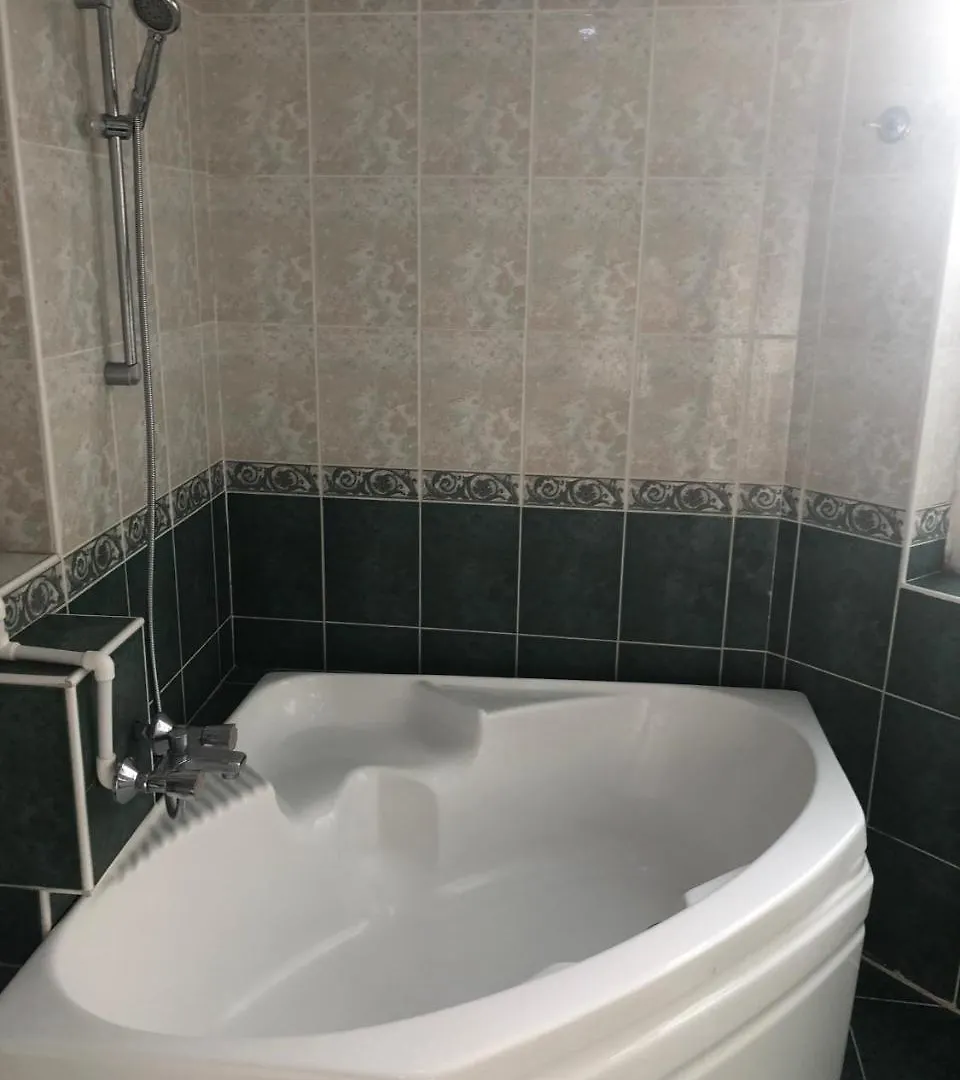 Isr Plaza Hotel Baku 0*,  Azerbaijan